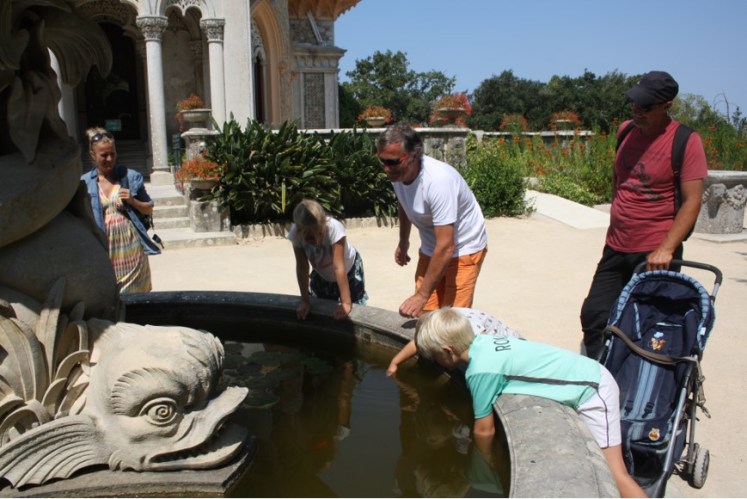 82A63A584090496DA5DF302C32877F61