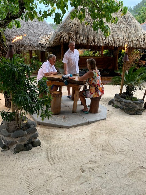 Venter på en aperitiff